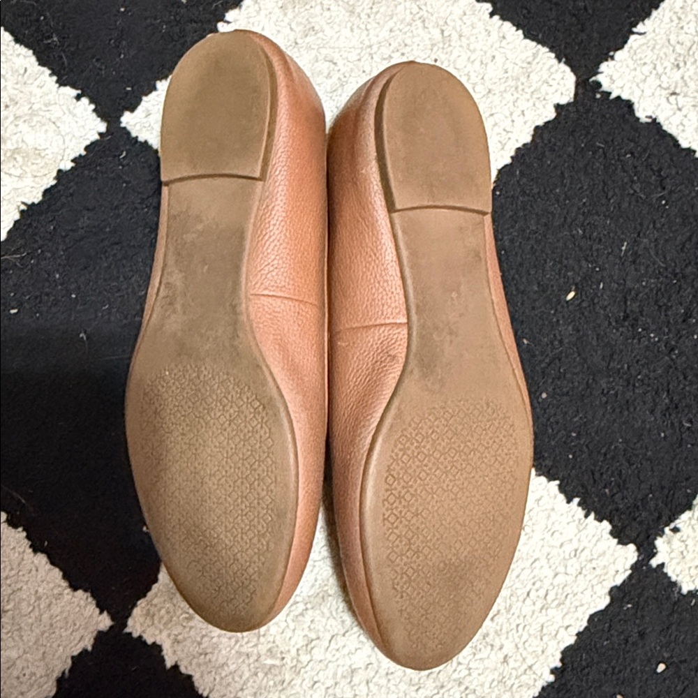Tory Burch Brown Leather Flats with Gold Logo - Picture 2 of 2